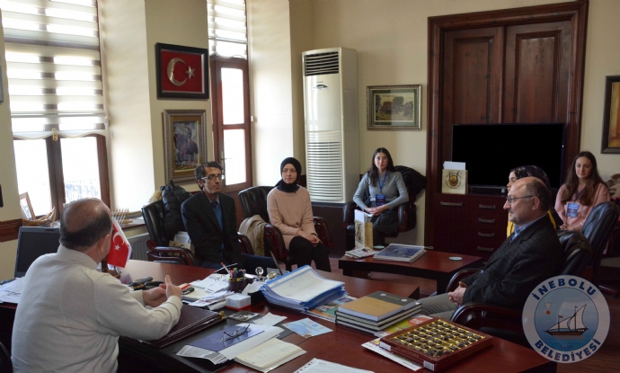 NEBOLU ANADOLU LSES RENCLERNDEN BAKANIMIZ ENGN UZUNER'E ZYARET