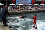 DENZ ENLKLERNDE EKMEL YARIMALAR VE MUHTEEM FLYBOARD SHOW