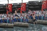 DENZ ENLKLERNDE EKMEL YARIMALAR VE MUHTEEM FLYBOARD SHOW