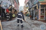 Kar Yann Ardndan Cadde, Sokak Ve Kaldrmlar Kardan Temizlendi.