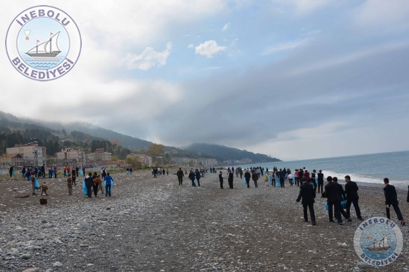 Turizm Haftas� Nedeniyle Boyran Sahilinde Temizlik