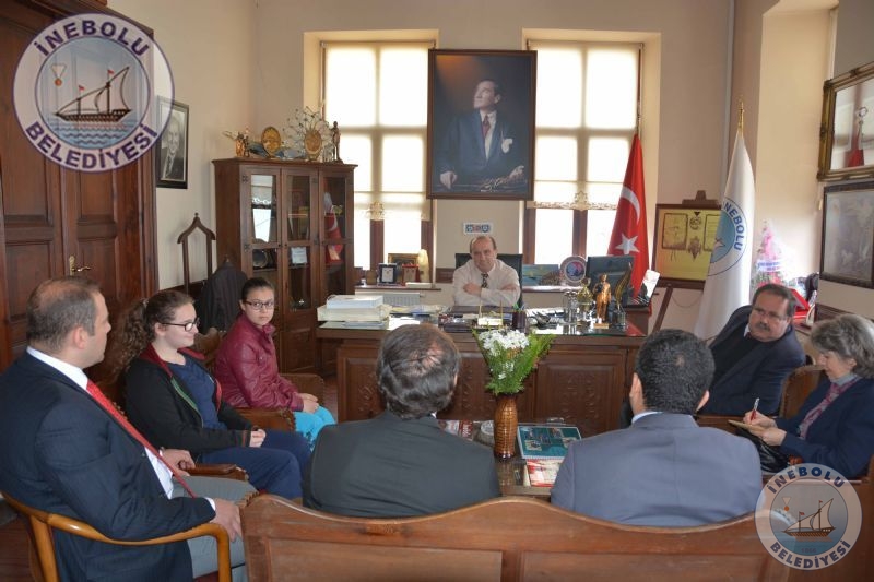 Atat�rk Ortaokulu Proje Ekibinden Ba�kan�m�z Engin Uzuner'e Ziyaret.