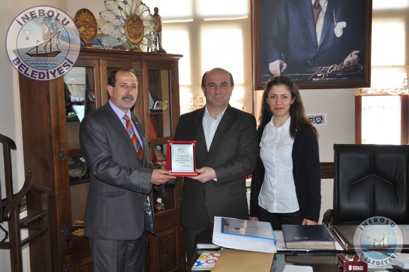 Sgk Haftas�nda �nebolu Sgk M�d�rl����nden Ba�kan�m�za Ziyaret