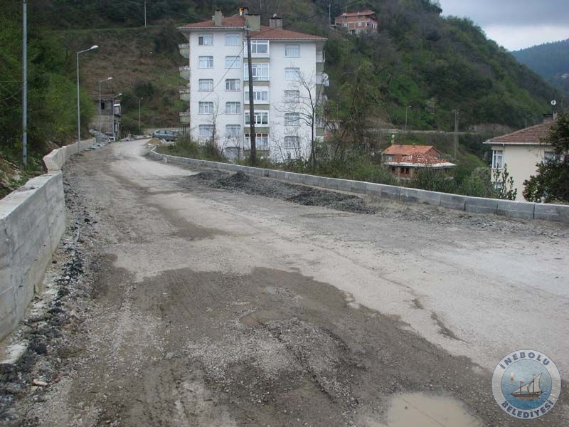 Jandarma Binas Arkasndaki Anayolun Dzenleme almalar Balad