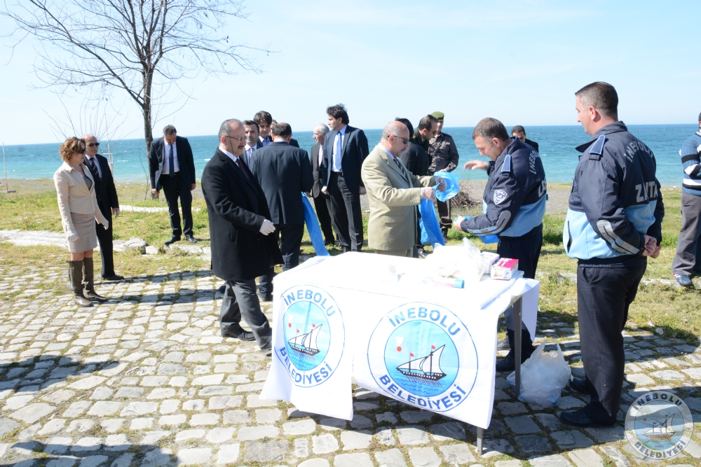 Turizm Haftas Nedeniyle Boyran Sahilinde Temizlik