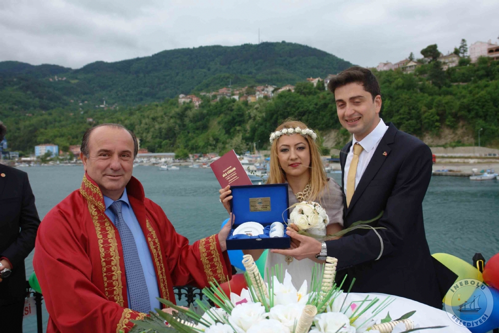 nebolu Belediyesi Yiit nebolu Gemisinde lk Nikh Yapld