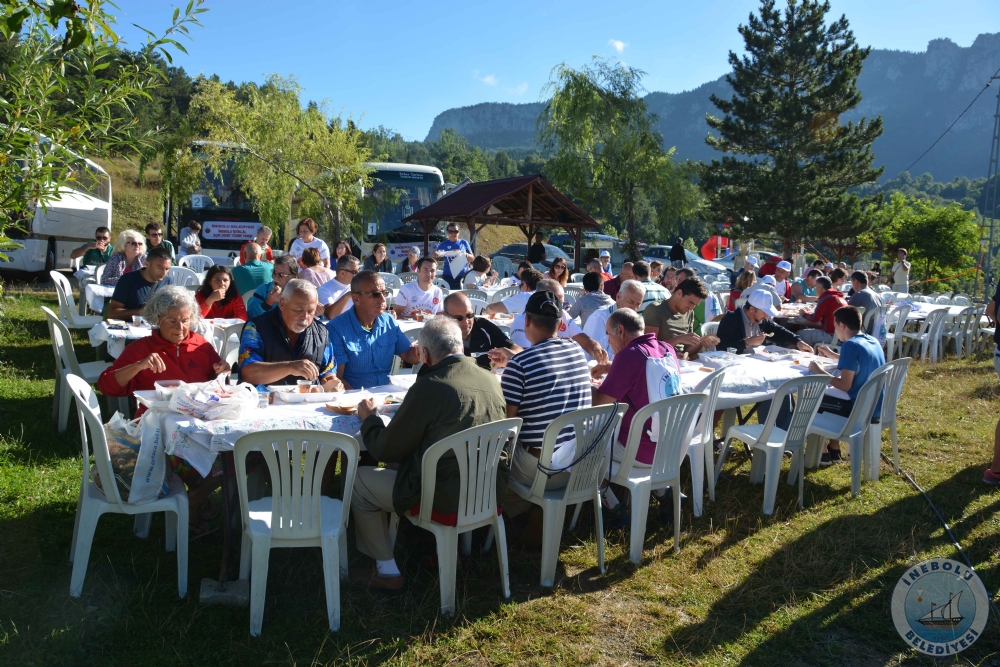 BELEDYEMZCE, NEBOLU STKLAL AIK DENZ YZME YARII SPORCULARINA KAHVALTI KRAMI