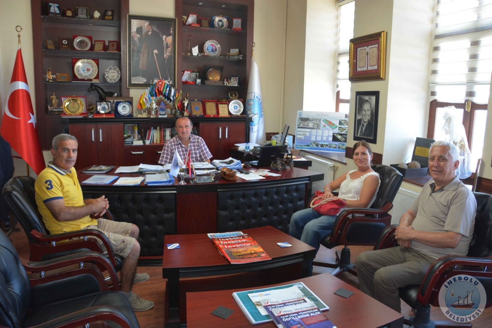 NEBOLU KLTR VE SANAT DERNENDEN BELEDYE BAKANIMIZA ZYARET