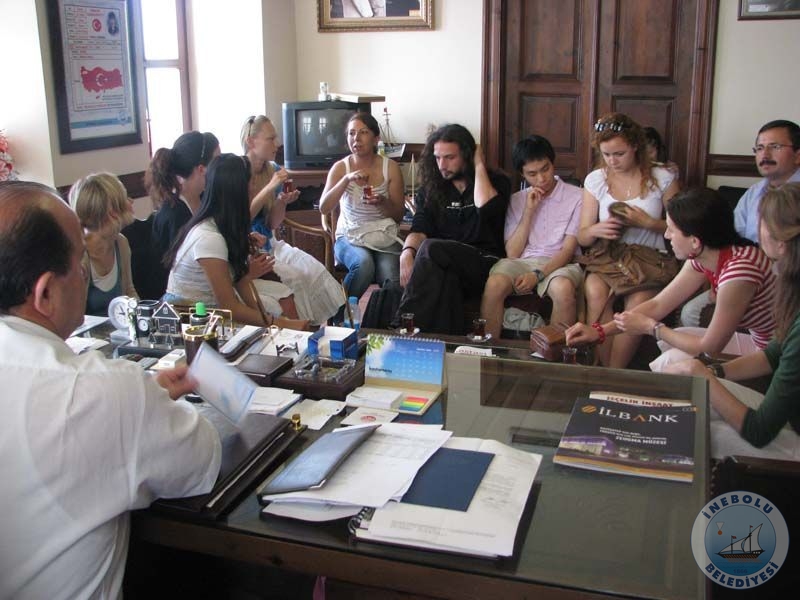 Gnll Yabanc Dil retmenlerinden Belediyemizi Ziyaret!.