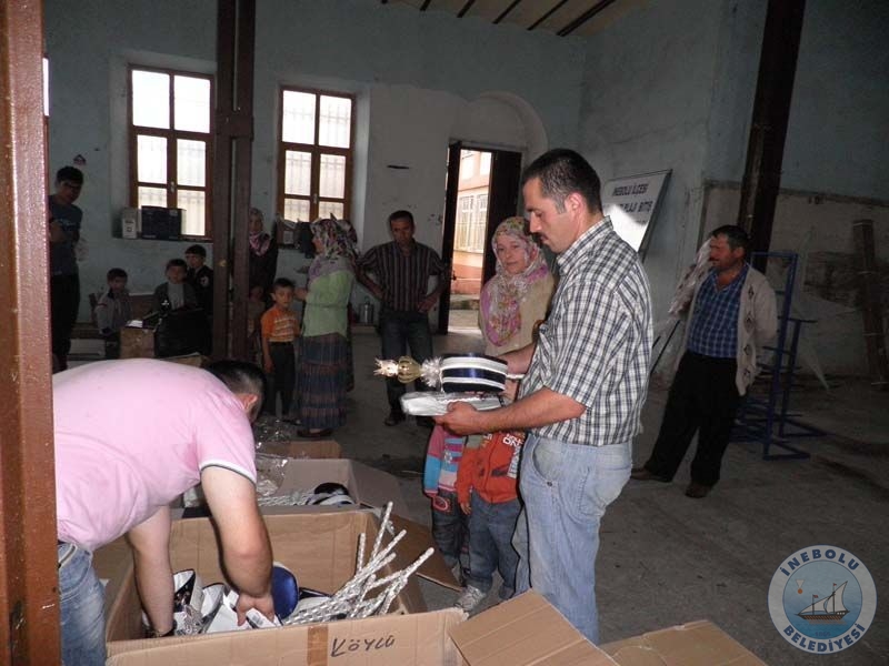 Belediyemizce Snnet ocuklarna Kyafetleri Hediye Edildi.