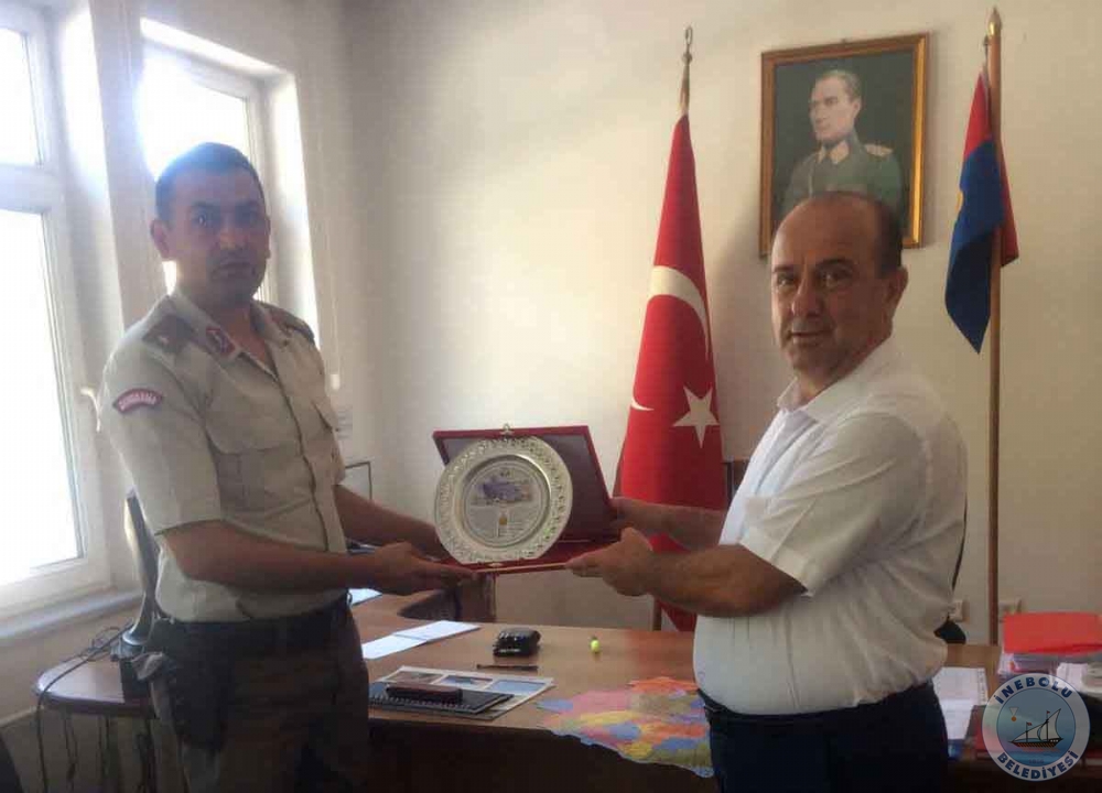 BAKANIMIZDAN, GREVNE YEN BALAYAN KURUM AMRLERNE  HAYIRLI OLSUN ZYARET