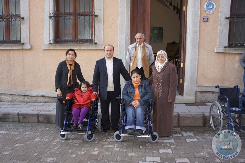 Hayrsever Vatandamzdan Akl Araba!