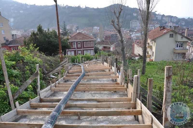 lemiz Devlet Hastanesine  kan   Merdivenlere Yeni Dzenleme!