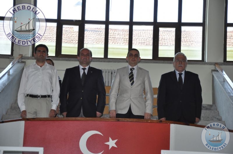 nebolu stiklal Yolu  1. Satran ampiyonas   Balad!