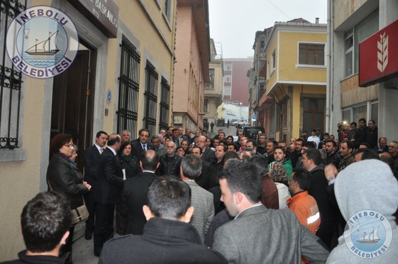 Belediye  Bakanmz Engin Uzuner’in Berat Kandili  Mesaj!