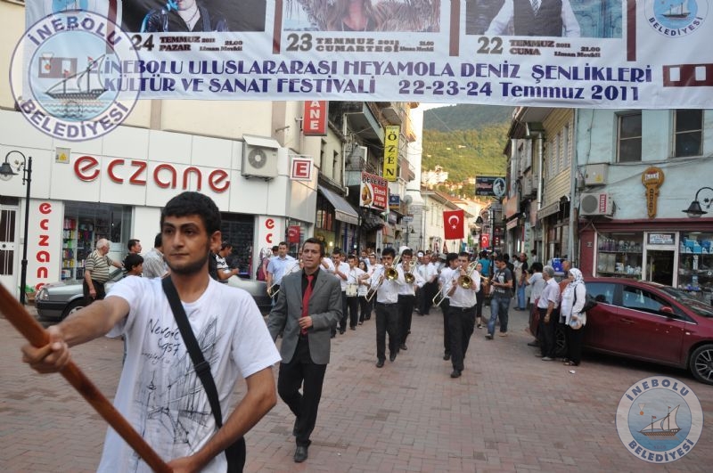 Festival Korteji Nasrettin Hoca le Renklendi!