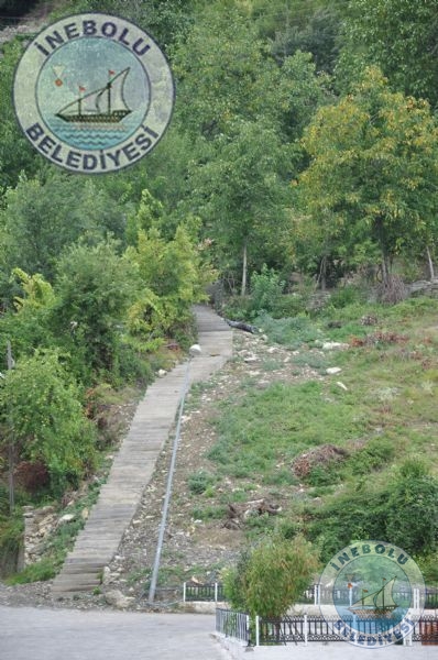 Avara Mahallesi Dere Mevkiine kan Patika Yola Merdiven