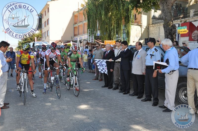 stiklal Yolu Gen Erkekler Bisiklet Yarlar nebolu'dan Start Ald.