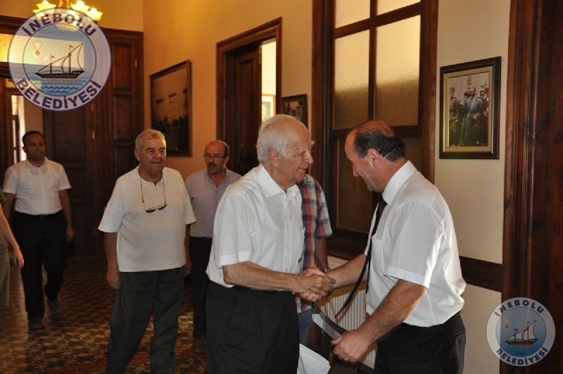 Dr. Osmanolu Ve zyrkten Belediyemizi Ziyaret