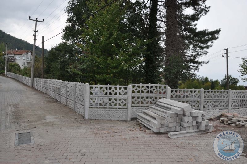 Cnrye Mahallesi Mezarlna Beton Korkuluk