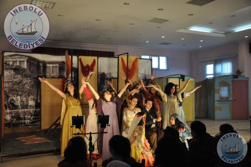 nebolulular Tiyatroyla Bulutu..!