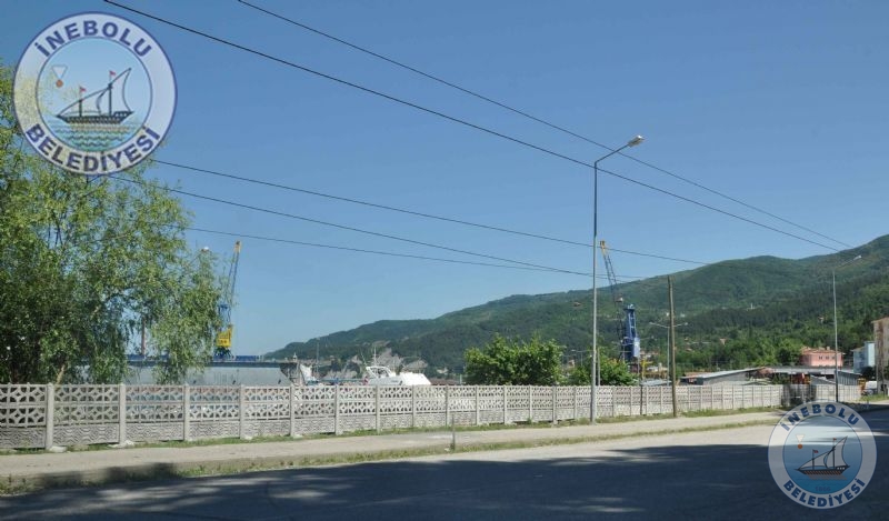 Belediyemizce Liman Mevkii Yaya Kaldrmna evre  Dzenlemesi !