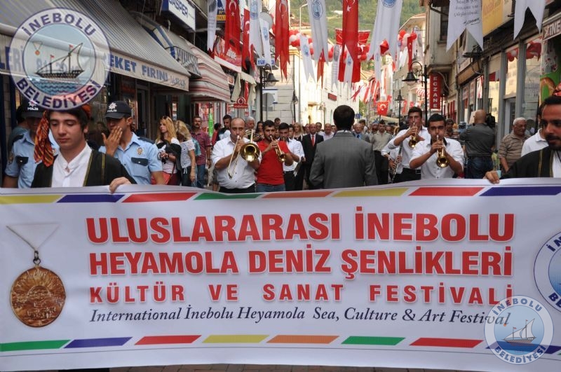 Festivalimize Renkli Al