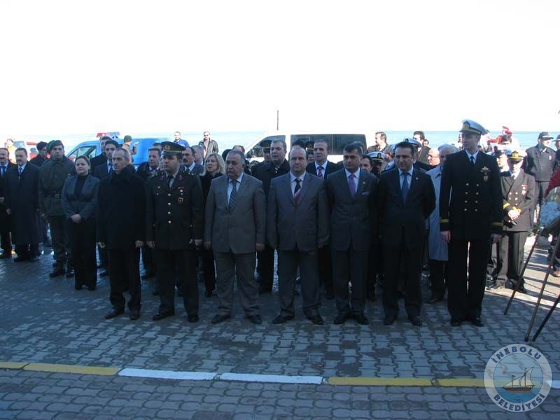 Fedakar ehitlerimizi Ve Gazilerimizi Saygyla Anyoruz.