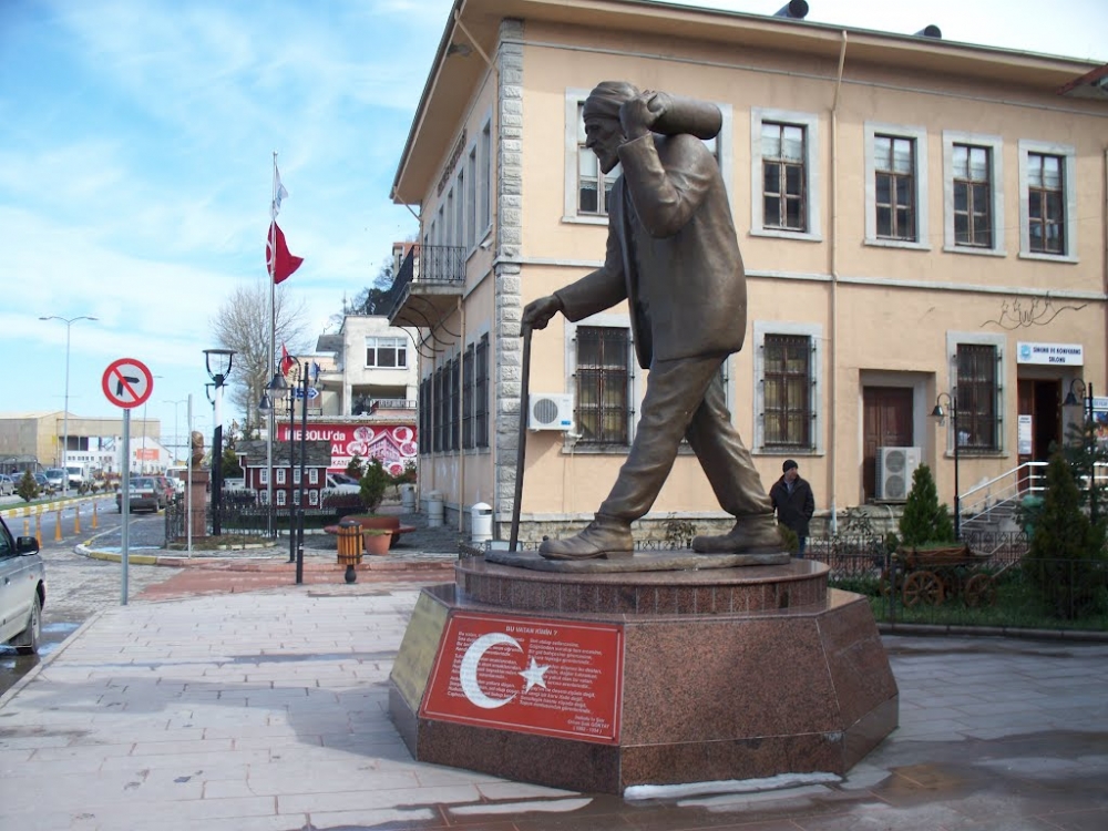 Hamamcı Kadı Salih Reis Anıtı Hamamcı Kadı Salih Reis Anıtı